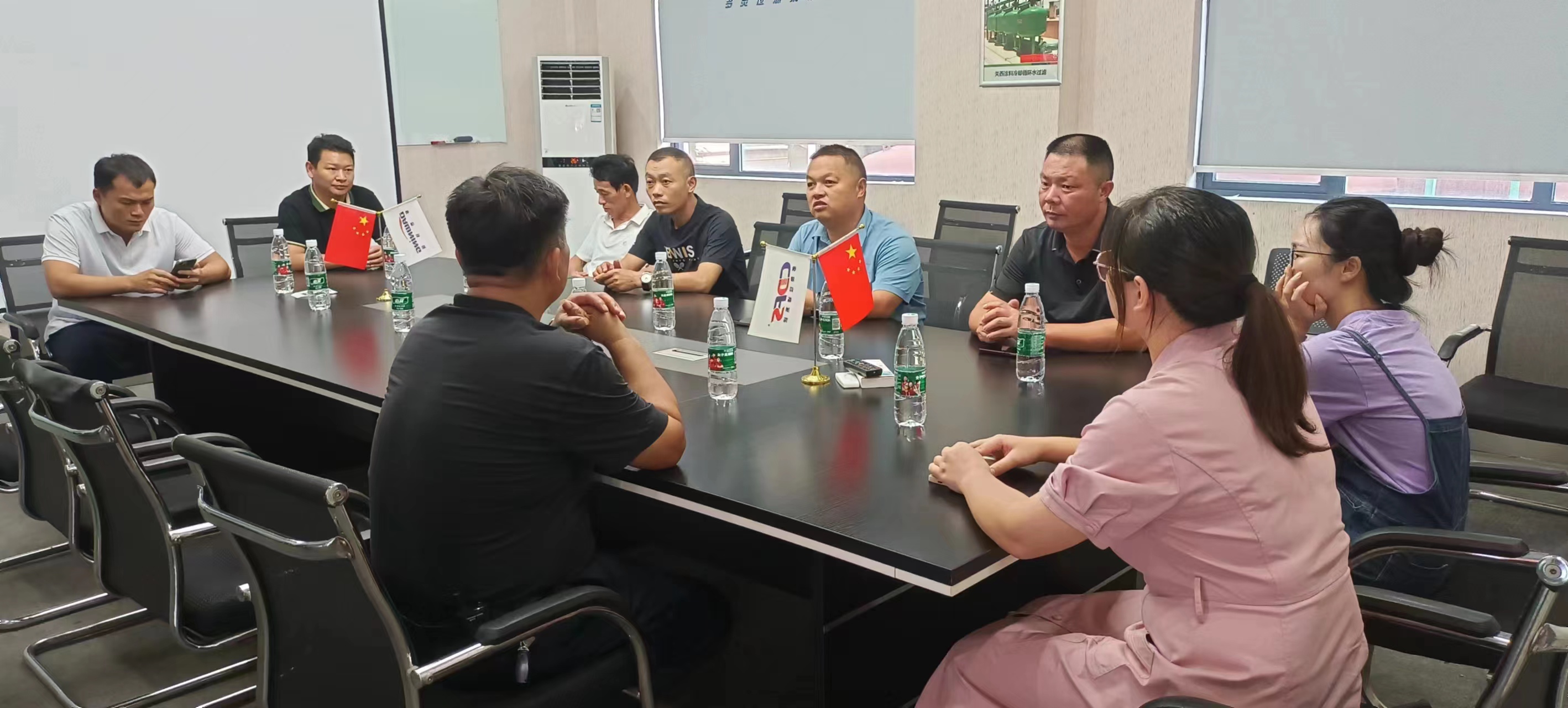 汨羅人大代表一行考察多靈過濾系統(tǒng)科技園，確保安全生產
